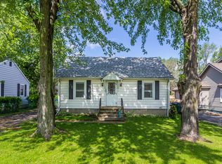 315 S Pine St, New Lenox, IL 60451