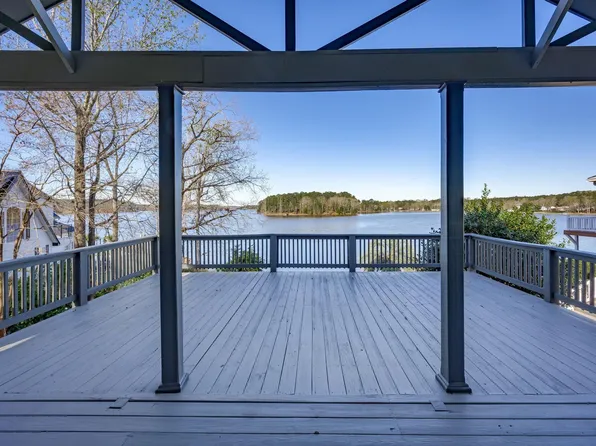 33 Mariners View Rd, Newberry, SC 29127