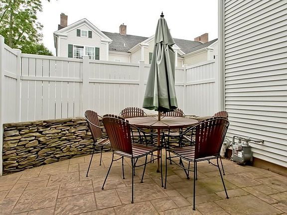 Outdoor Terrace