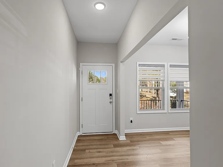 153 Bounty Cir — Photo 4