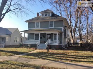 402 SW Market St, Lees Summit, MO 64063