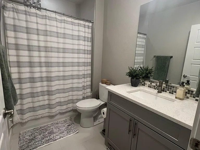 2860 W Parkside Pl — Photo 20