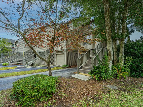 5th image of 132 River Breeze Dr