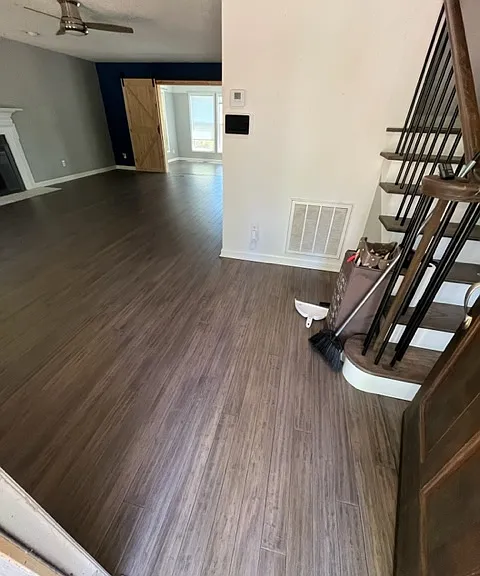 2816 Wilkshire Dr — Photo 3