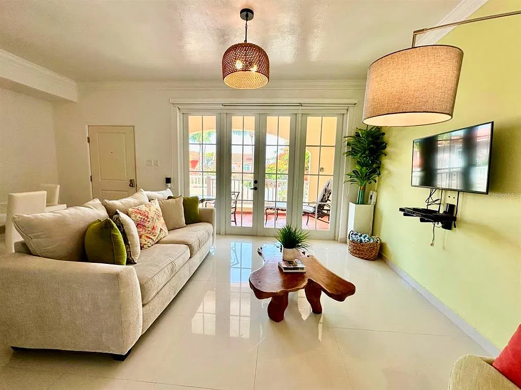 1 bed, 1.0 bath, 804 sqft, $2,900 — Photo 4