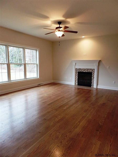 2nd image of 7 HENKES Lane