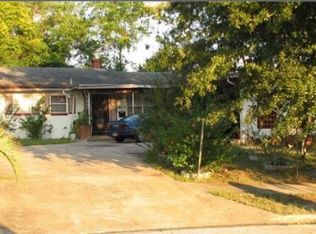1800 Sarazen Dr, Orlando, FL 32808