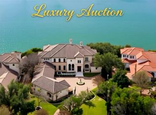 17607 Breakwater Dr, Jonestown, TX 78645