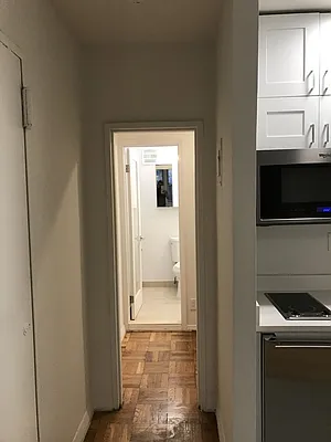 Rented by Sky Management | media 17