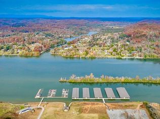 3432 Old Club Rd, Loudon, TN 37774