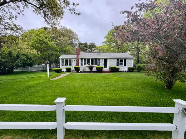 216 Cranberry Lane, South Yarmouth, MA 02664