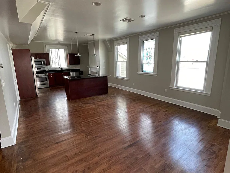 222 Belmont St #2 — Photo 13