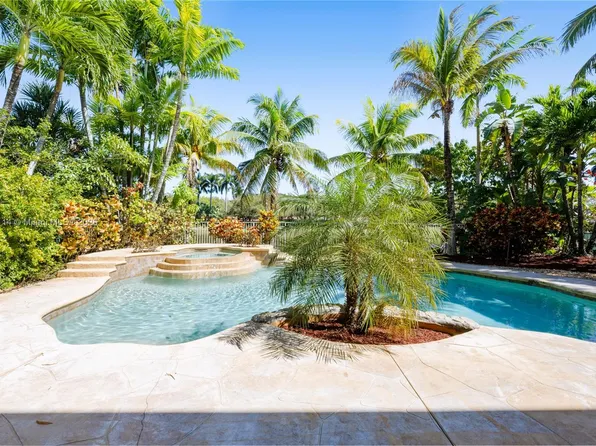 906 Windward Way, Weston, FL 33327