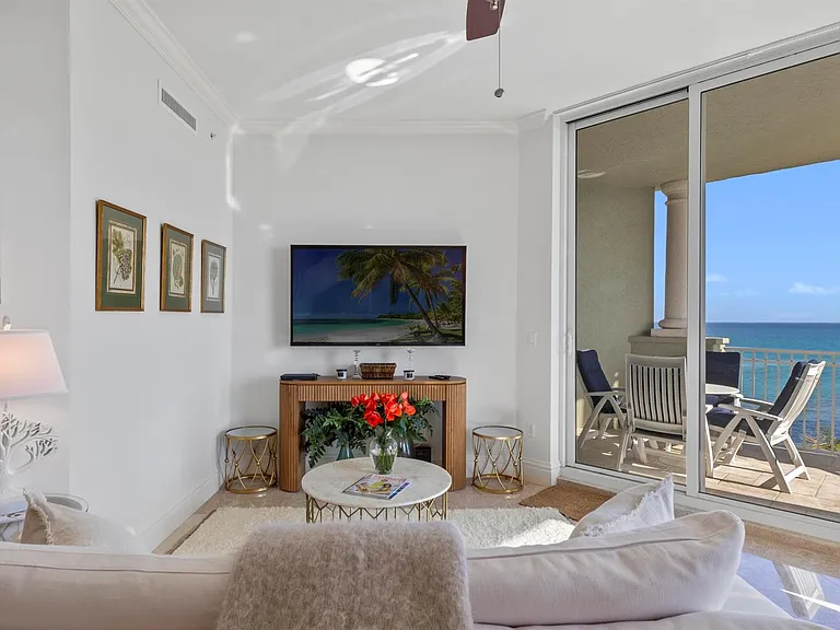 5310 N Ocean Dr #601 — Photo 9