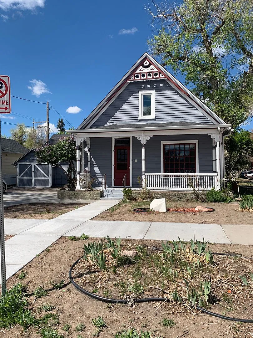 Building Photo - 2122 House Ave