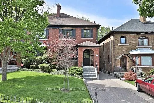 262 Castlefield Ave Photo 1