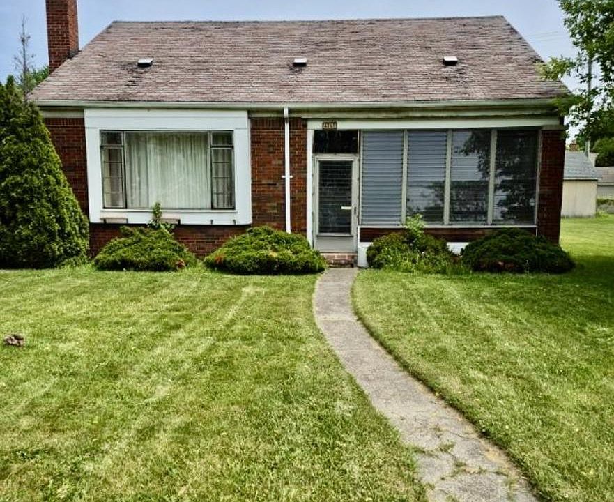1st image of 29290 Utica Rd