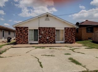 141 N Van Buren Ave, Bradley, IL 60915