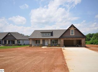 2432 Poole Rd, Greer, SC 29651