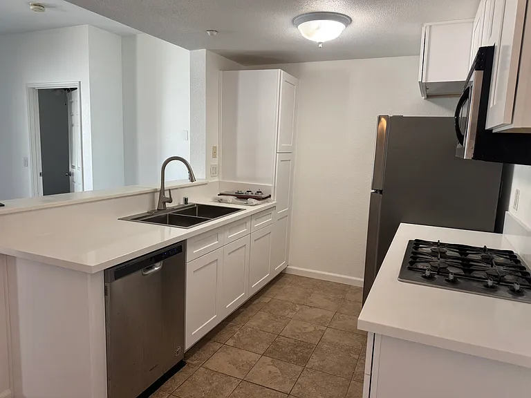 9728 Marilla Dr #405 — Photo 2