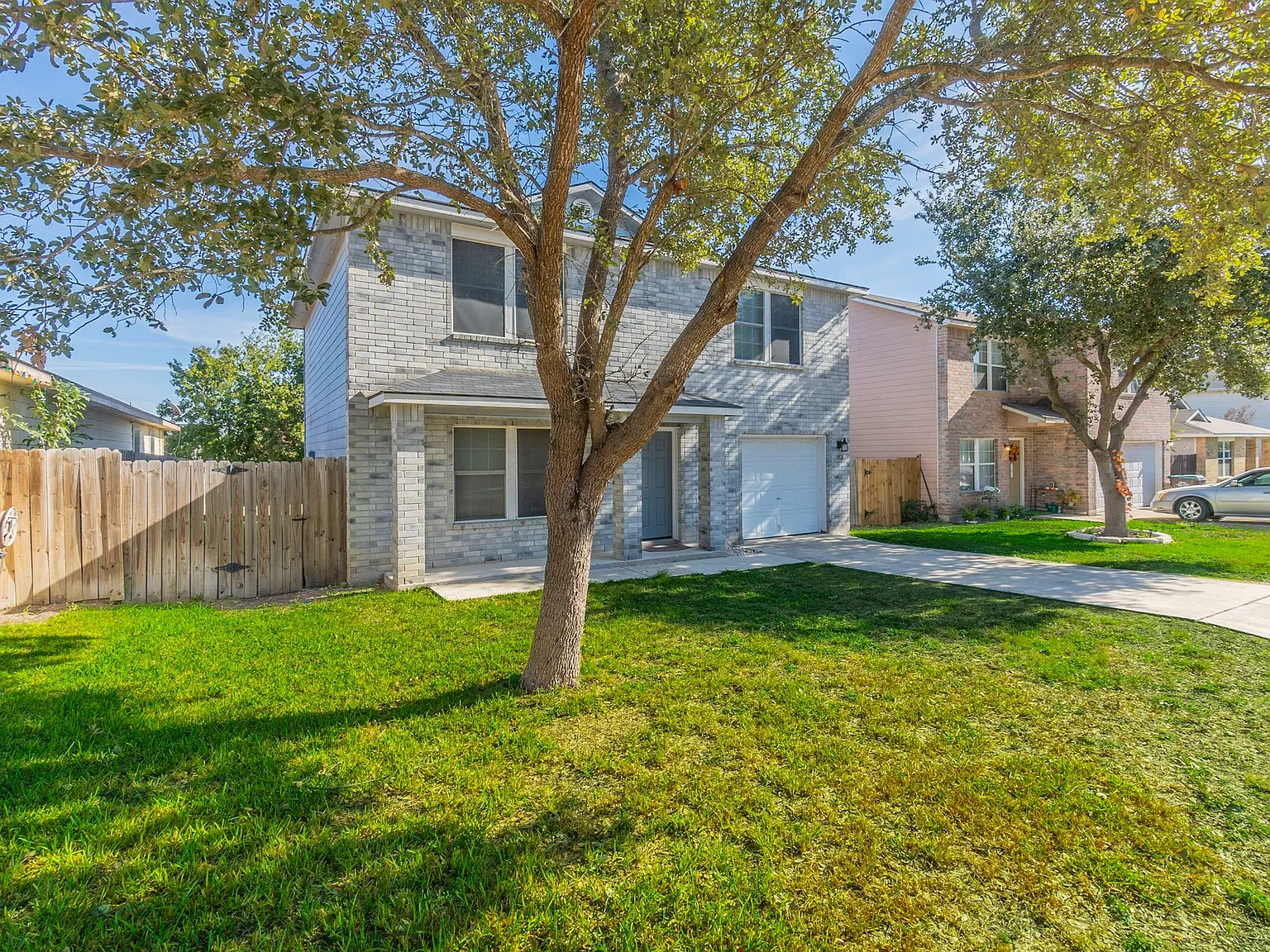 4 bed, 7.0 bath, 1897 sqft, $1,850 — Photo 3