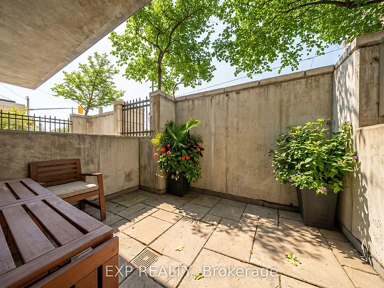 429 Kent St #118 — Photo 24