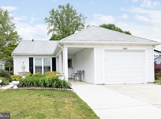 14 Dunstable Rd, Southampton, NJ 08088