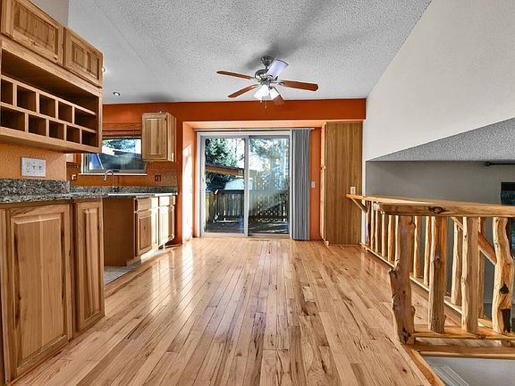 5th image of 1140 E 9th Ave