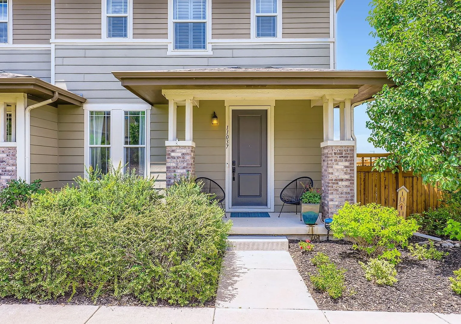 Charming 3BR House in Denver — Photo 2