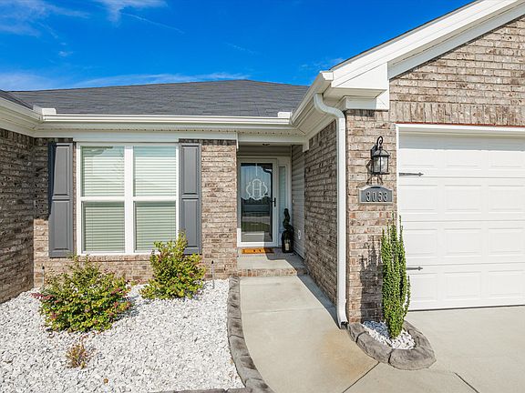 4th image of 3053 Easton Drive