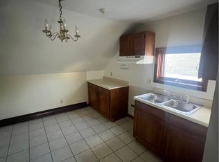 11-19 Cook St #3, Fall River, MA 02724