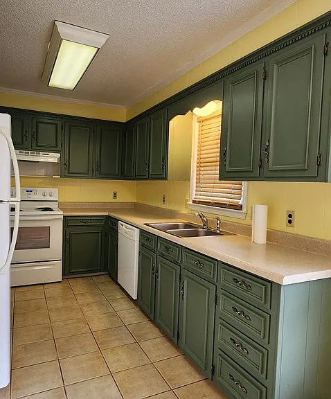 5592 Cold Stream Dr — Photo 9
