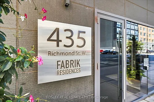 435 Richmond St W #205 Photo 1