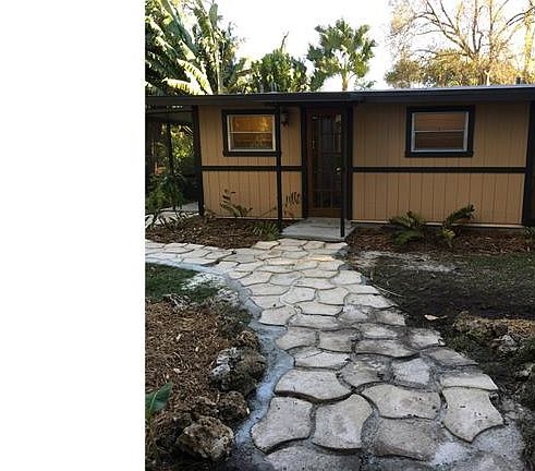 3rd image of 4071 Martha Dr