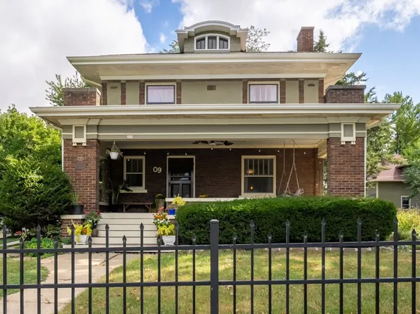 209 N West St, Danvers, IL 61732