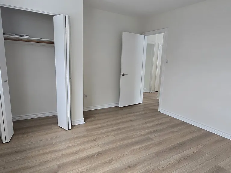 23 Rutherford Dr #B — Photo 5