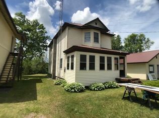 32-34 Youngs Rd, Star Lake, NY 13690