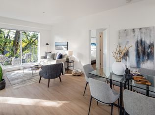 2075 W 12th Ave #404, Vancouver, BC V6J 2G3