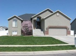 39 Country Bend Rd, Farmington, UT 84025