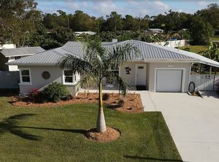 1270 Driftwood Dr, North Fort Myers, FL 33903