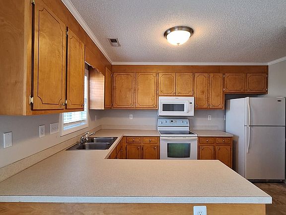 5th image of 2370 Vineyard Dr APT K3
