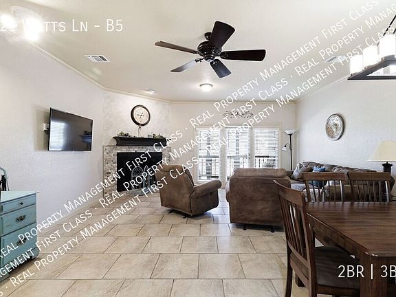 3rd image of 421 Watts Ln Unit B5