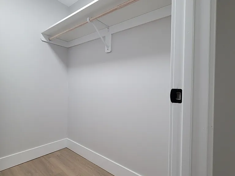 420 Crescent Ave #R2 — Photo 7
