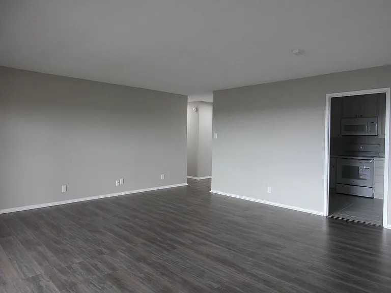 307 Yoakum Pkwy #1701 — Photo 10