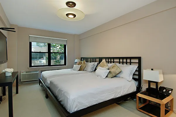 Sold by Corcoran | media 17