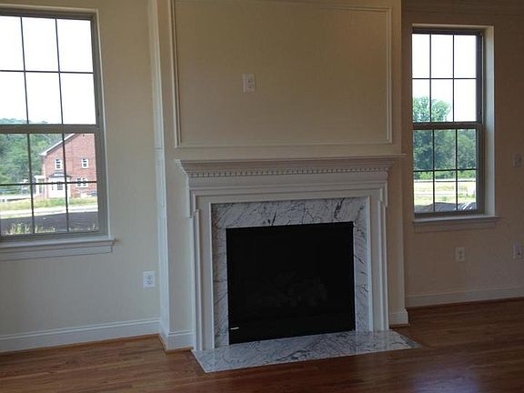 4th image of 22000 Winding Woods Way