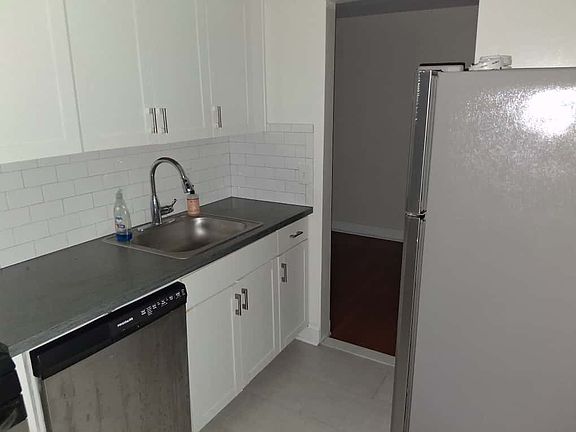 2nd image of 9 62nd St #4KE