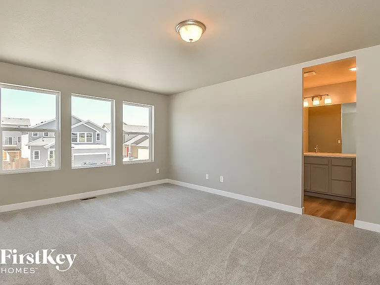 10718 Luneth Dr — Photo 7