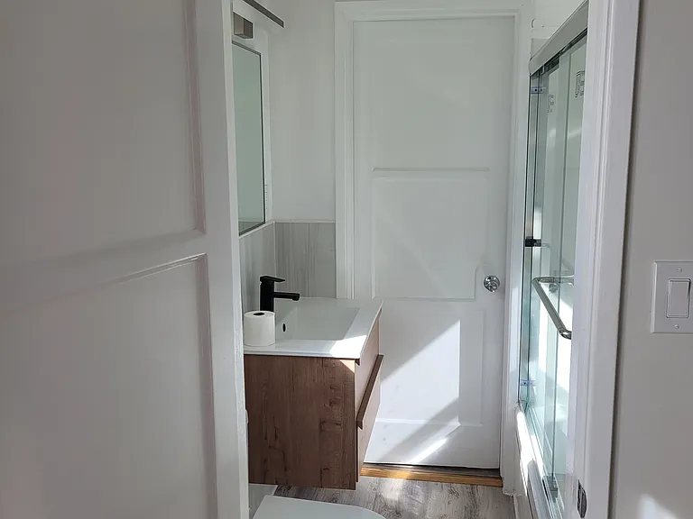 10528 Ayres Ave — Photo 6