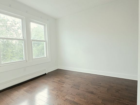 4th image of 181 Lexington Ave #2E